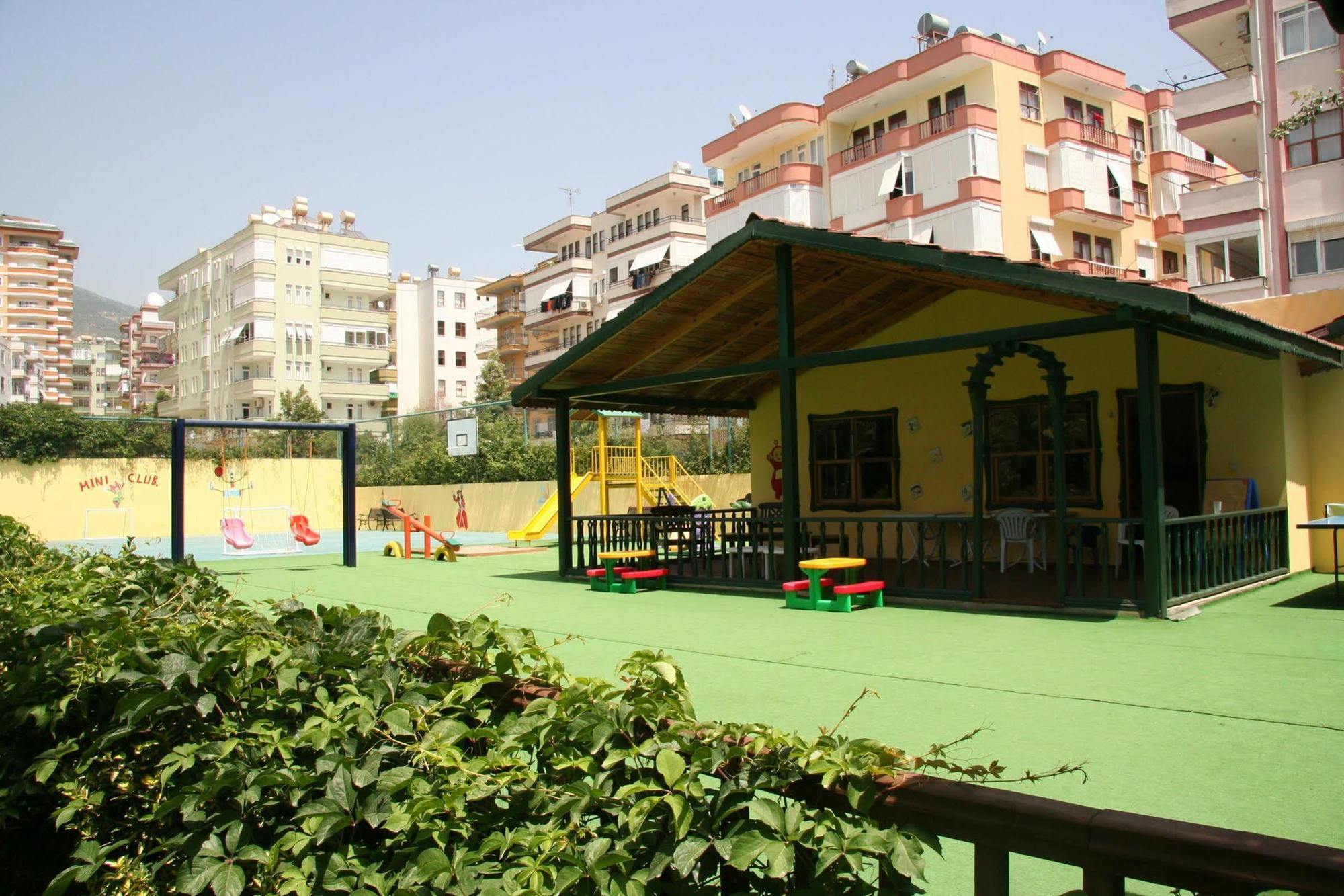 Elysee Garden Family Hotel Alanya Exterior photo