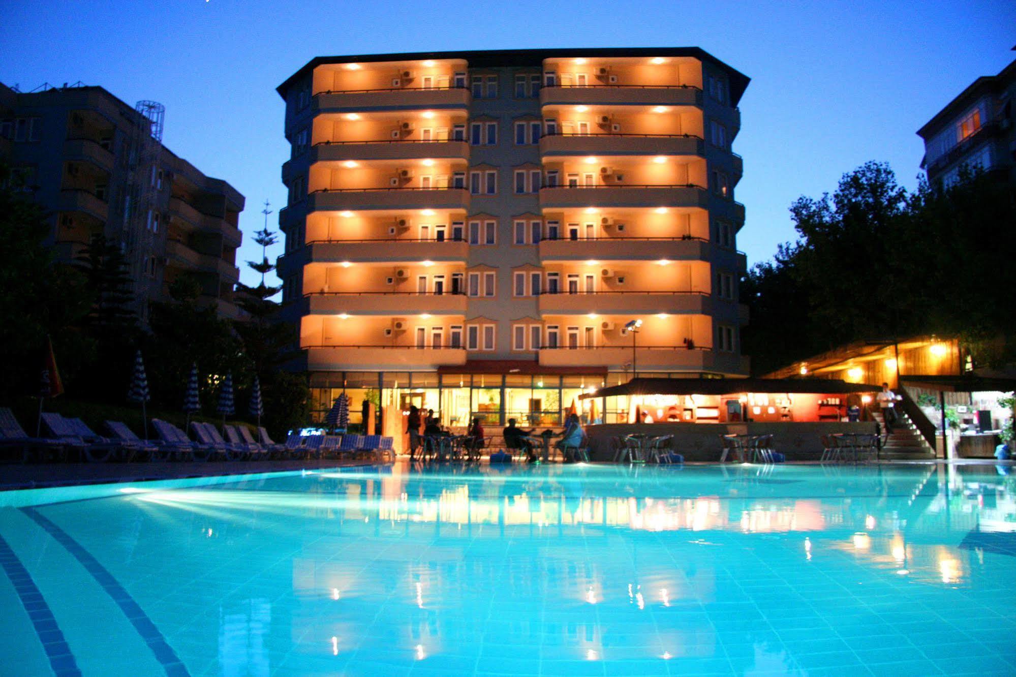 Elysee Garden Family Hotel Alanya Exterior photo